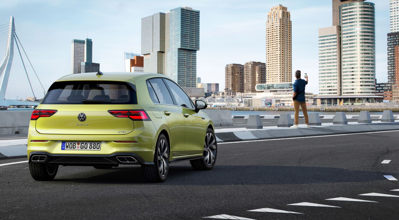 Illustration for article titled Se filtran todas las imágenes del nuevo Volkswagen Golf 2020 horas antes de su estreno